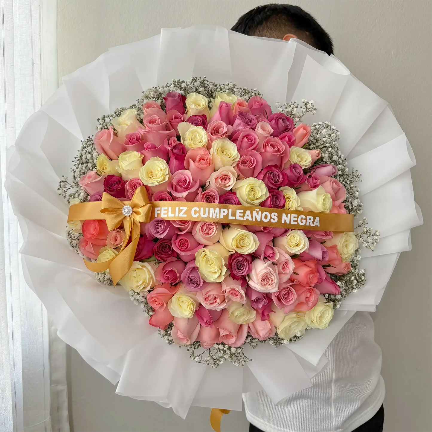 RAMO BUCHON 100 ROSAS MIA