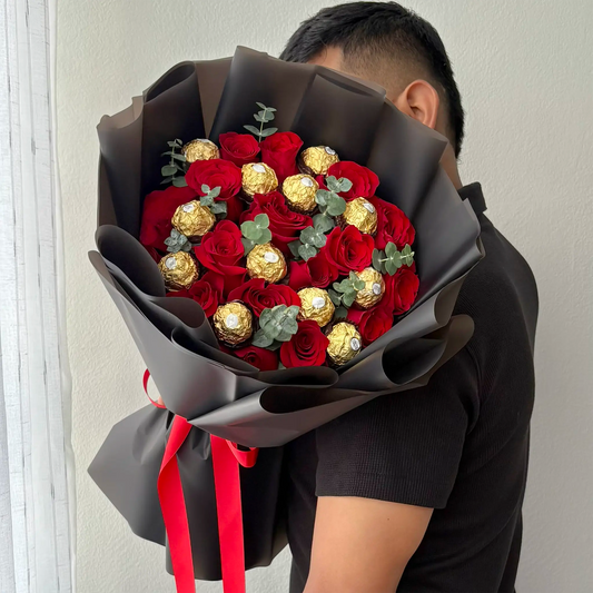 RAMO ROSAS BOMBOM