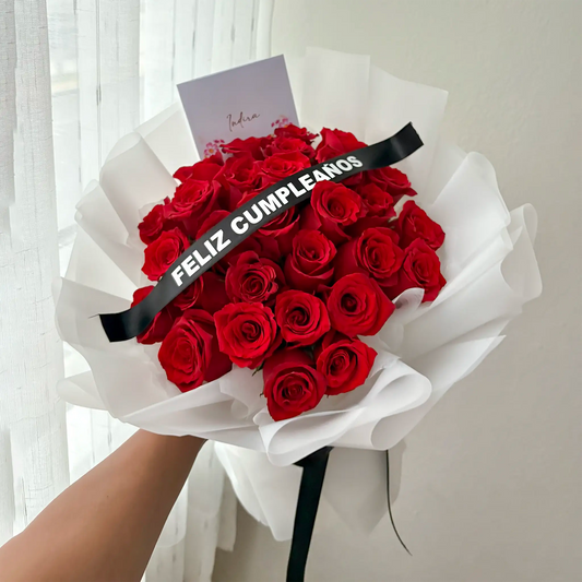 RAMO 30 ROSAS ROJAS