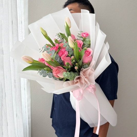 RAMO TULIPANES MIA